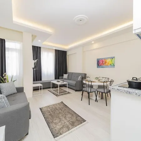 Cozy Flat W Balcony 3 Min To Hadrian Gates * Antalya